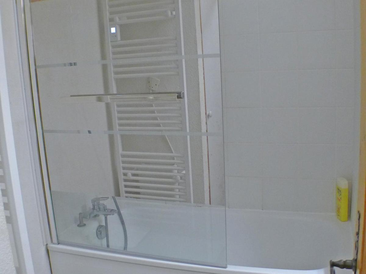 Appartement Confortable Avec Piscines, Terrasse Et Parking A Samoens - Fr-1-629-100 Exterior foto
