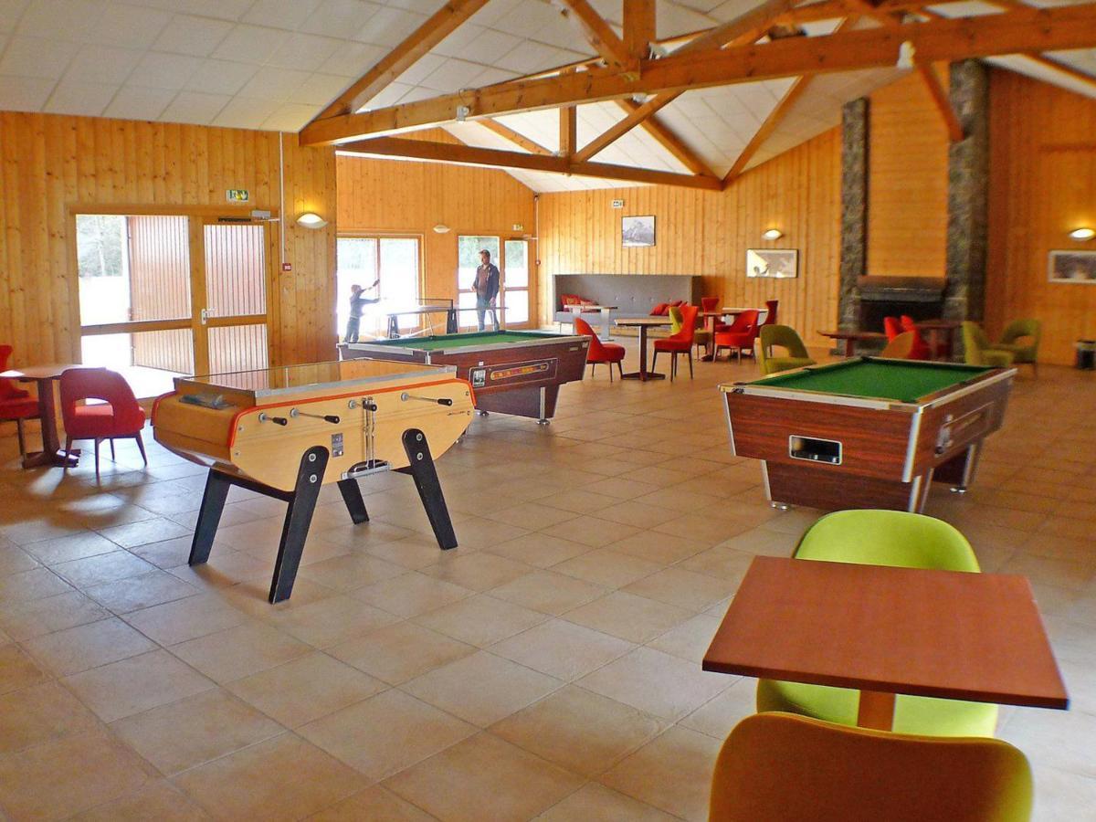 Appartement Confortable Avec Piscines, Terrasse Et Parking A Samoens - Fr-1-629-100 Exterior foto